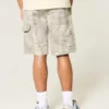 Baggy szorty jeansowe w kamuflażu Baggy szorty jeansowe w kamuflażu