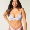 Biustonosz bikini z fiszbinami i głębokim dekoltem Biustonosz bikini z fiszbinami i głębokim dekoltem