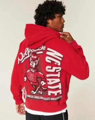 Bluza z kapturem Boxy North Carolina State University Wolfpack Graphic Hoodie Bluza z kapturem Boxy North Carolina State University Wolfpack Graphic Hoodie