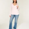 Bluza z kapturem i dekoltem w serek Bluza z kapturem i dekoltem w serek
