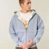 Bluza z kapturem i podszewką termiczną