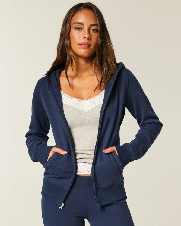 Bluza z kapturem i zamkiem błyskawicznym Bluza z kapturem i zamkiem błyskawicznym