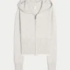 Bluza z kapturem i zamkiem błyskawicznym Gilly Hicks z falistym wykończeniem Bluza z kapturem i zamkiem błyskawicznym Gilly Hicks z falistym wykończeniem