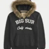 Bluza z kapturem i zamkiem błyskawicznym z grafiką Big Sur, wykończona sztucznym futerkiem Bluza z kapturem i zamkiem błyskawicznym z grafiką Big Sur, wykończona sztucznym futerkiem