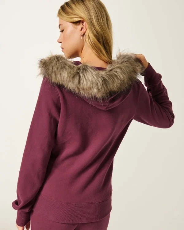 Bluza z kapturem i zamkiem błyskawicznym z logo i wykończeniem ze sztucznego futra Bluza z kapturem i zamkiem błyskawicznym z logo i wykończeniem ze sztucznego futra