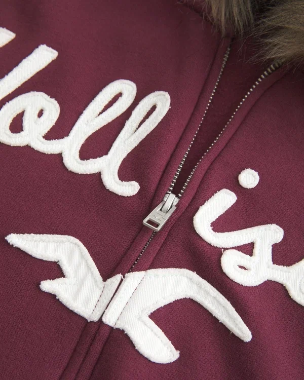 Bluza z kapturem i zamkiem błyskawicznym z logo i wykończeniem ze sztucznego futra Bluza z kapturem i zamkiem błyskawicznym z logo i wykończeniem ze sztucznego futra