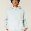 Bluza z kapturem o prostym kroju Bluza z kapturem o prostym kroju