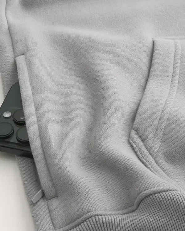 Bluza z kapturem o prostym kroju Bluza z kapturem o prostym kroju