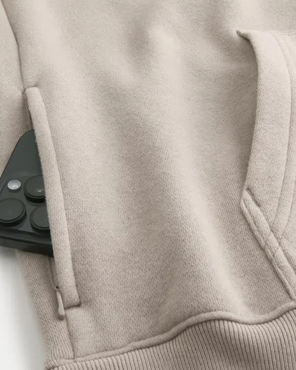 Bluza z kapturem o prostym kroju Bluza z kapturem o prostym kroju