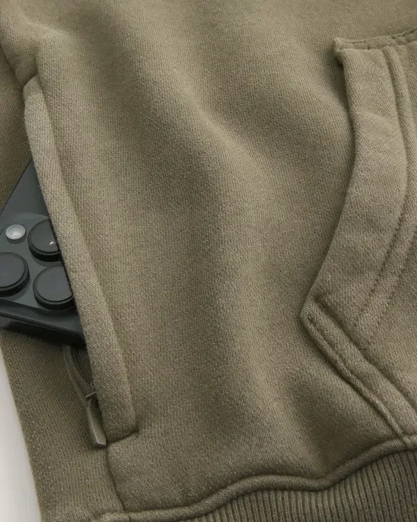 Bluza z kapturem o prostym kroju Bluza z kapturem o prostym kroju