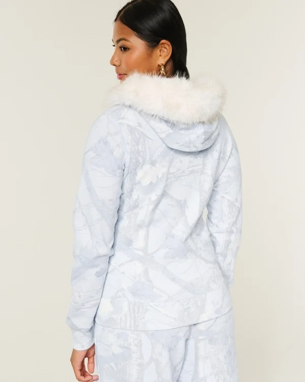 Bluza z kapturem w kamuflażu z zamkiem błyskawicznym i wykończeniem ze sztucznego futra Bluza z kapturem w kamuflażu z zamkiem błyskawicznym i wykończeniem ze sztucznego futra