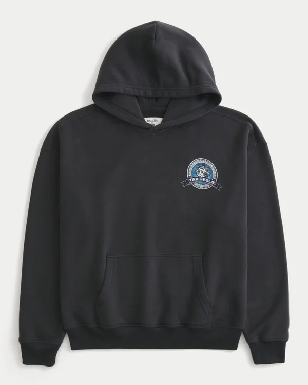 Bluza z kapturem z nadrukiem Boxy University of North Carolina Tar Heels Bluza z kapturem z nadrukiem Boxy University of North Carolina Tar Heels