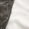Bluza z kapturem z podszewką termiczną w kamuflażu Bluza z kapturem z podszewką termiczną w kamuflażu