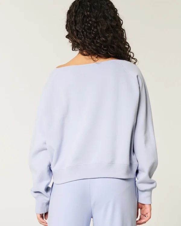 Bluza z nadrukiem NYC z odkrytymi ramionami Bluza z nadrukiem NYC z odkrytymi ramionami