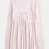 Bluzka babydoll z długim rękawem i łatwą koronką Bluzka babydoll z długim rękawem i łatwą koronką