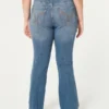 Dżinsy bootcut o średnim stanie i średnim odcieniu Dżinsy bootcut o średnim stanie i średnim odcieniu