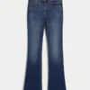 Dżinsy bootcut o średnim stanie i średnim odcieniu Dżinsy bootcut o średnim stanie i średnim odcieniu