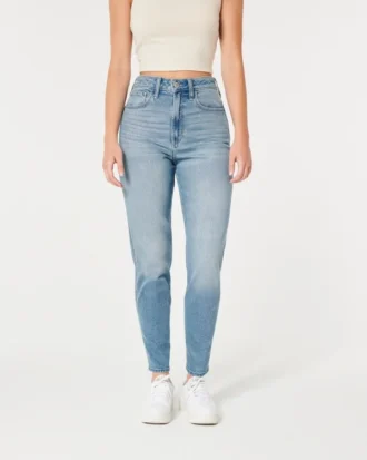 Dżinsy mom jeans o wysokim stanie i średnim odcieniu