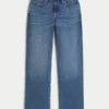 Dżinsy typu dad jeans z wysokim stanem i ciemnym wykończeniem Dżinsy typu dad jeans z wysokim stanem i ciemnym wykończeniem