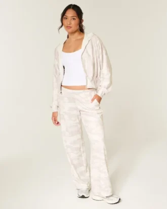 Gilly Hicks Active Recharge Baggy Pants z sercem na końcu nogawek