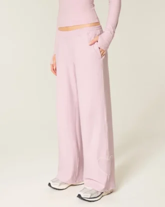 Gilly Hicks Active Recharge Baggy Pants z sercem na końcu nogawek