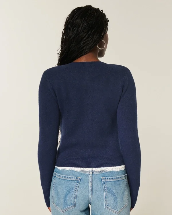 Hollister Wygodny kardigan z kieszeniami w kształcie łuku Hollister Wygodny kardigan z kieszeniami w kształcie łuku