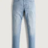 Jasne jeansy skinny o sportowym kroju Jasne jeansy skinny o sportowym kroju