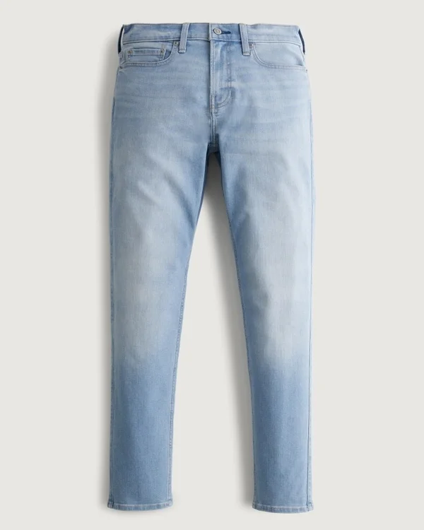 Jasne jeansy skinny o sportowym kroju Jasne jeansy skinny o sportowym kroju