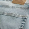 Jasne, proste jeansy slim fit Jasne, proste jeansy slim fit