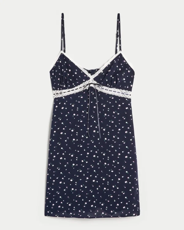Koronkowa mini sukienka Koronkowa mini sukienka