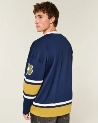 Koszulka hokejowa z nadrukiem Fighting Irish Uniwersytetu Notre Dame Koszulka hokejowa z nadrukiem Fighting Irish Uniwersytetu Notre Dame