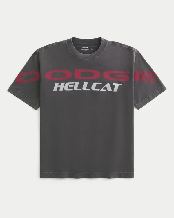 Koszulka z nadrukiem Dodge Hellcat, o prostym kroju i grubej dzianinie Koszulka z nadrukiem Dodge Hellcat, o prostym kroju i grubej dzianinie
