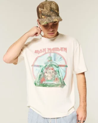 Koszulka z nadrukiem Iron Maiden o prostym kroju Koszulka z nadrukiem Iron Maiden o prostym kroju