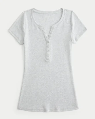 Krótki rękaw Y2K Henley