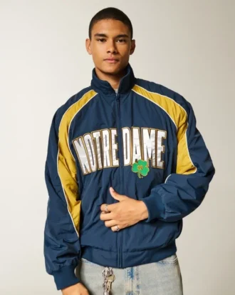 Kurtka wiatrówka z nadrukiem Fighting Irish Uniwersytetu Notre Dame