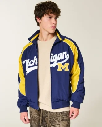 Kurtka wiatrówka z nadrukiem Wolverines Uniwersytetu Michigan Kurtka wiatrówka z nadrukiem Wolverines Uniwersytetu Michigan