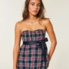 Lekka bluzka bez ramiączek typu babydoll Lekka bluzka bez ramiączek typu babydoll
