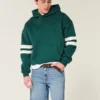 Luźne szorty jeansowe powyżej kolan Luźne szorty jeansowe powyżej kolan