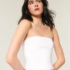 Miękka, elastyczna, bezszwowa bluzka typu tube top Miękka, elastyczna, bezszwowa bluzka typu tube top