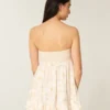 Mini sukienka babydoll bez ramiączek z falbanami Mini sukienka babydoll bez ramiączek z falbanami