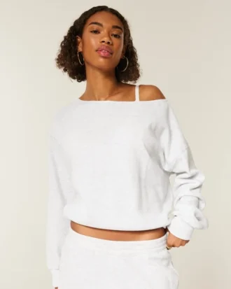 Oversize’owa bluza z odkrytymi ramionami