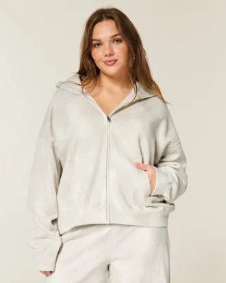 Oversized bluza z kapturem i nadrukiem sarny
