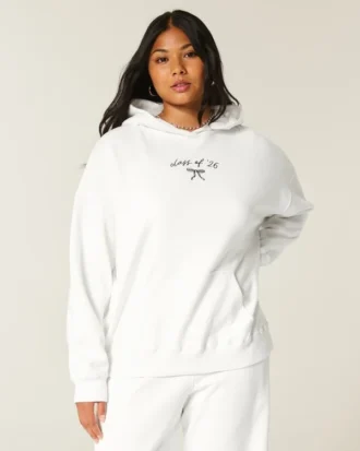 Oversized bluza z kapturem z nadrukiem Class of ’26