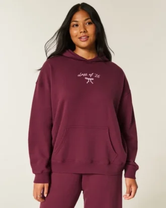 Oversized bluza z kapturem z nadrukiem Class of ’26