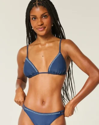 Ozdobny stanik bikini w kształcie trójkąta