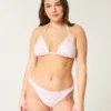 Skarpetki bikini w stylu szydełkowym z wysokim stanem