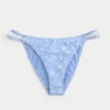 Skarpetki bikini w stylu szydełkowym z wysokim stanem