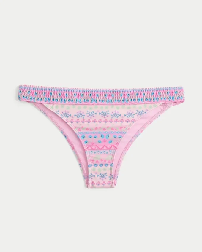 Smokowana talia, wysokie nogawki, figi bikini
