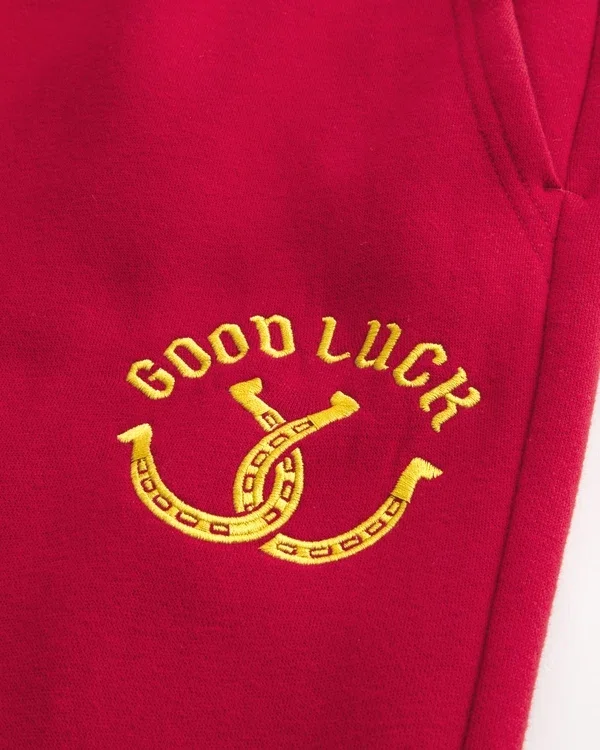 Spodnie dresowe z nadrukiem Good Luck Spodnie dresowe z nadrukiem Good Luck
