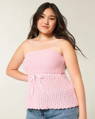 Sweter bez ramiączek w stylu szydełkowym